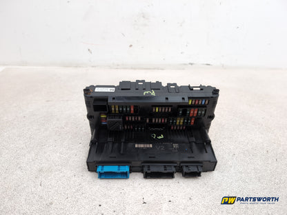 Bmw 5 6 Series F06 F10 F11 F12 F13 Front Fuse Relay Box & Junction Box 9252815