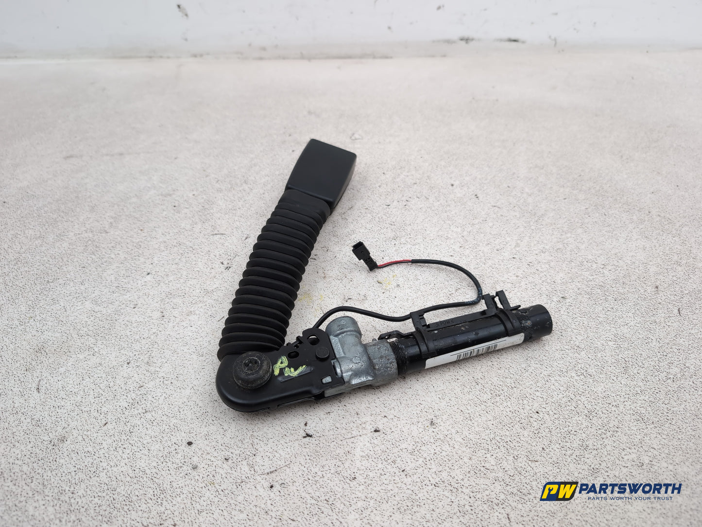 Seat Belt Front LH 1