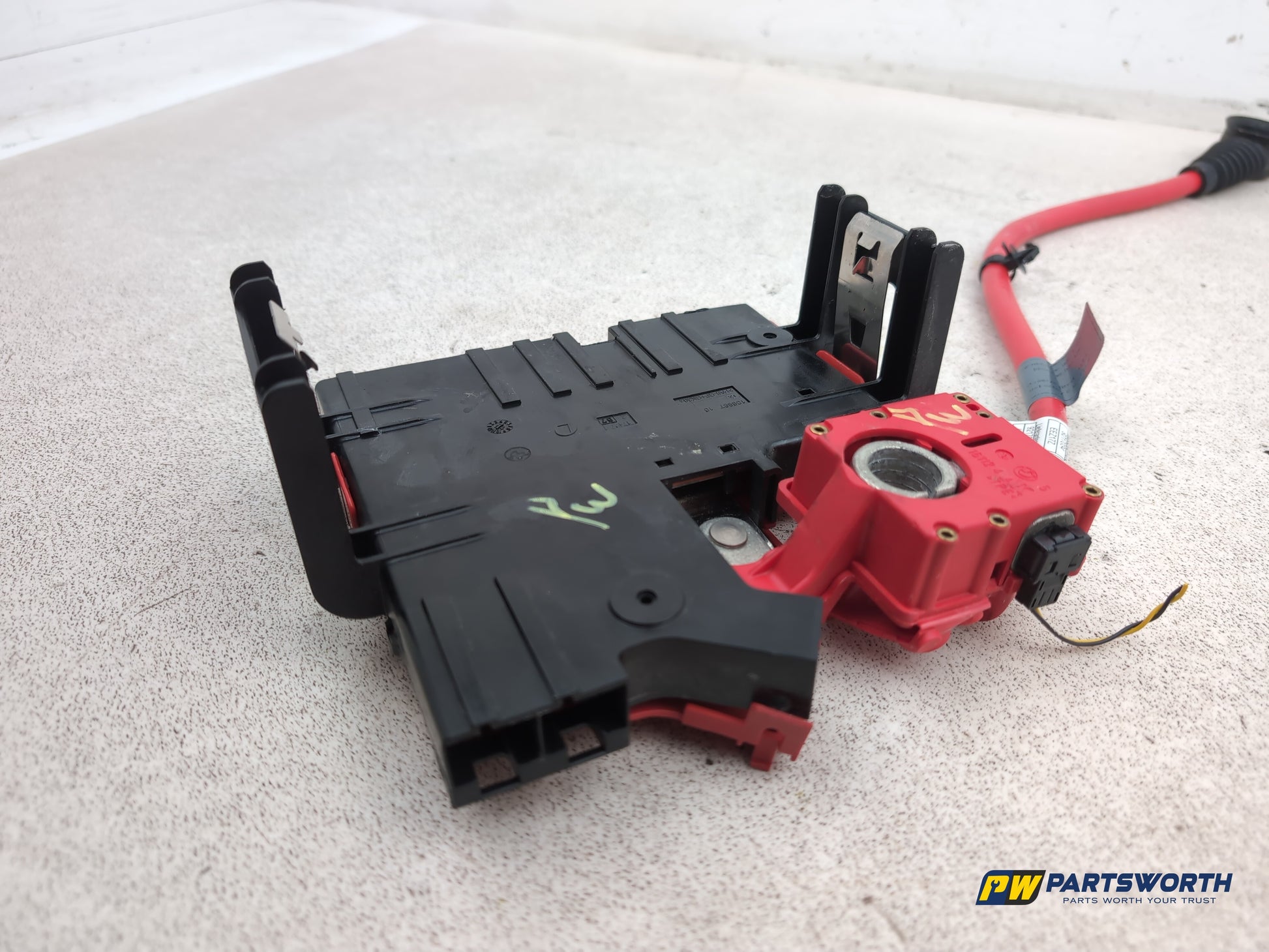 Bmw 5 6 7 Series F06 F10 F11 F12 F13 Battery Distribution Terminal Board 9240490 - photo 7