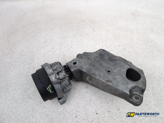 Engine Mounting Bracket 1