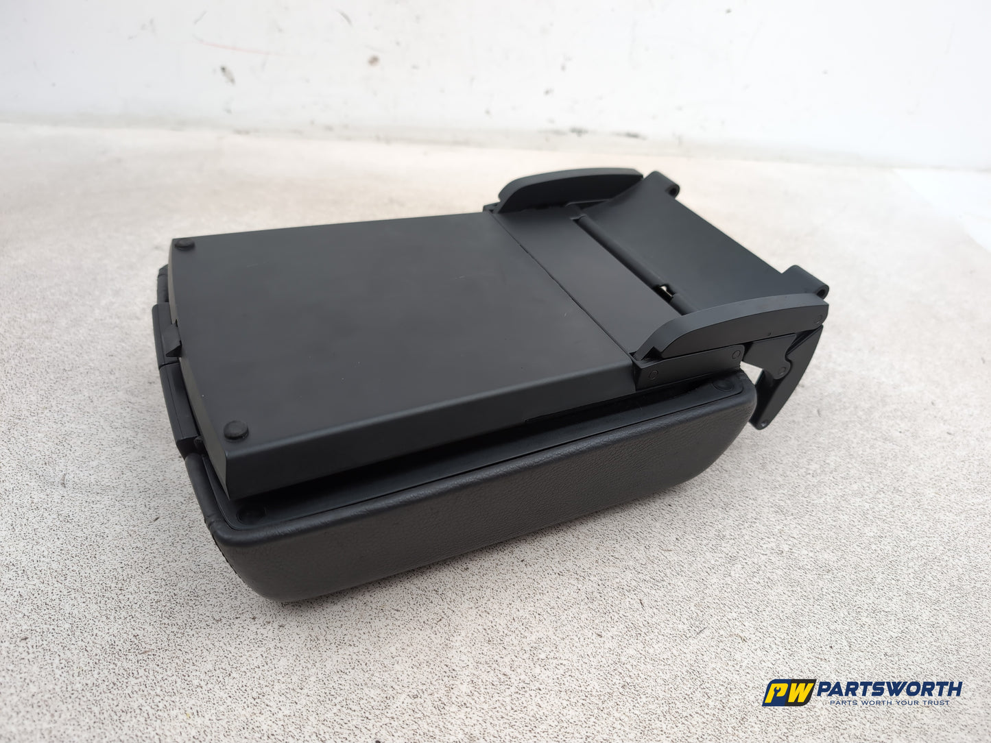 Volkswagen Touareg Altitude V6 Tdi A Centre Console Armrest 2007-2009 - photo 7