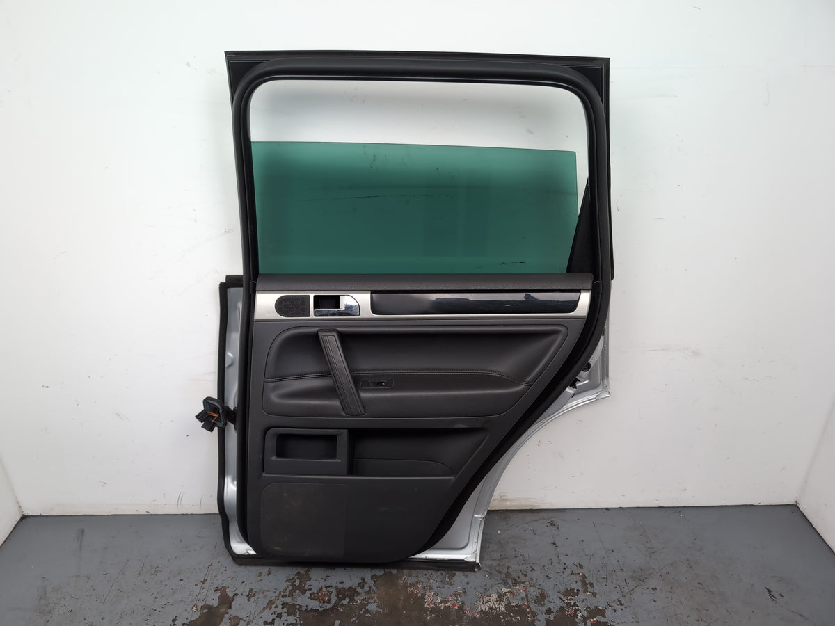Door Rear RH 13