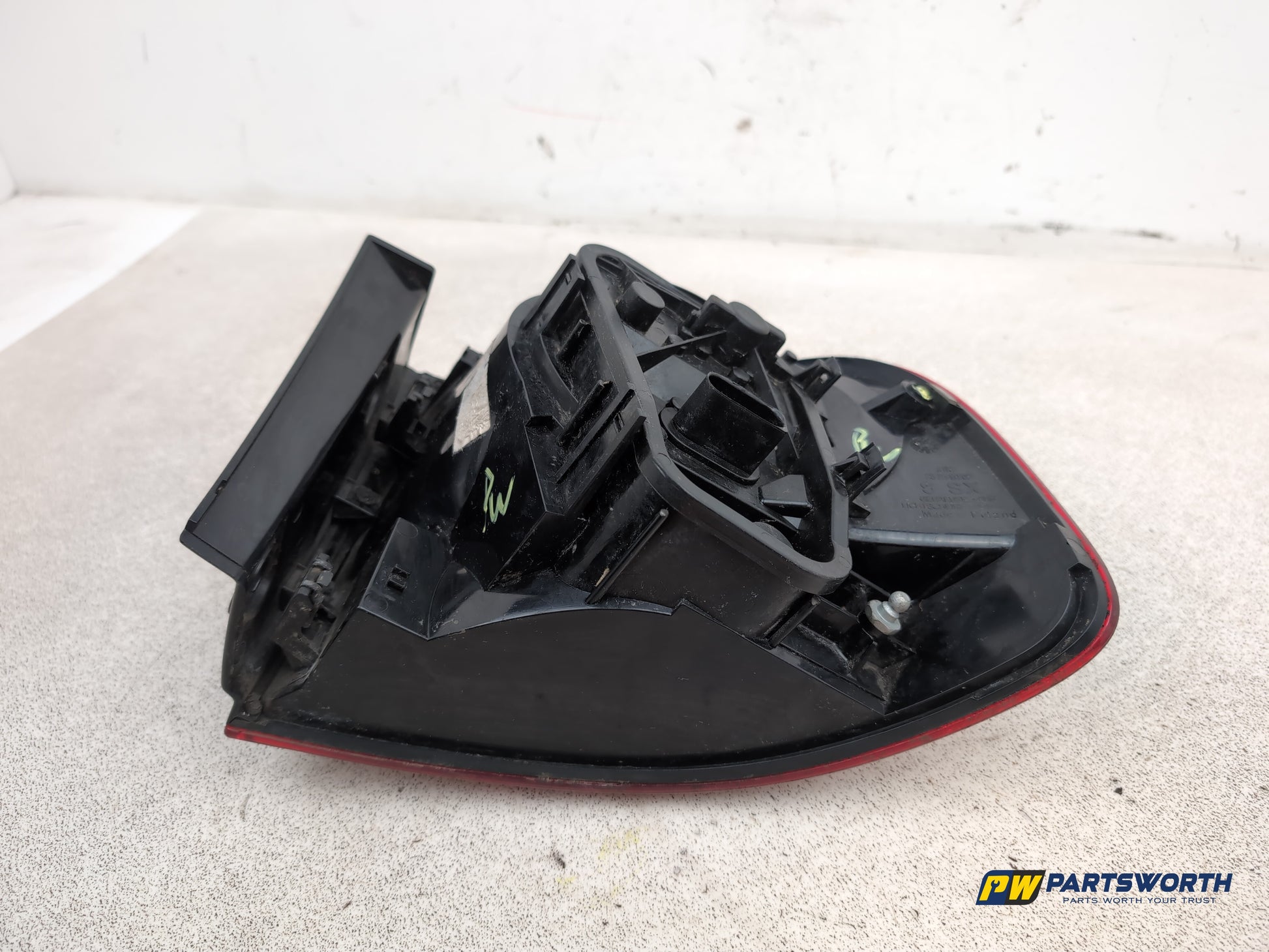 Volkswagen Touareg Altitude V6 Tdi A Lamp Assembly Rear Lh Passenger Side - photo 7