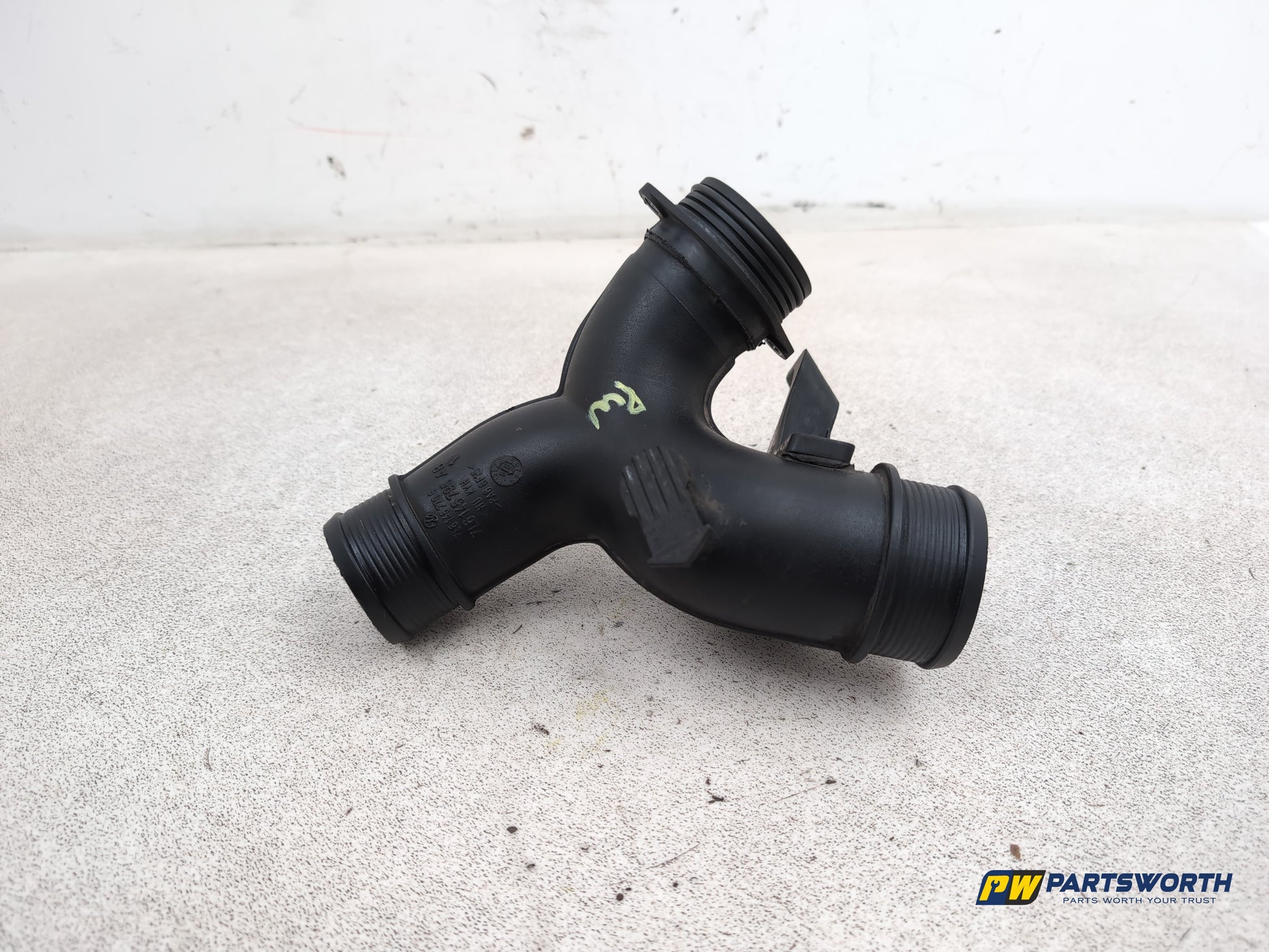 Volkswagen Touareg Altitude V6 Tdi Air Intake Hose With Map Sensor 7l6145795