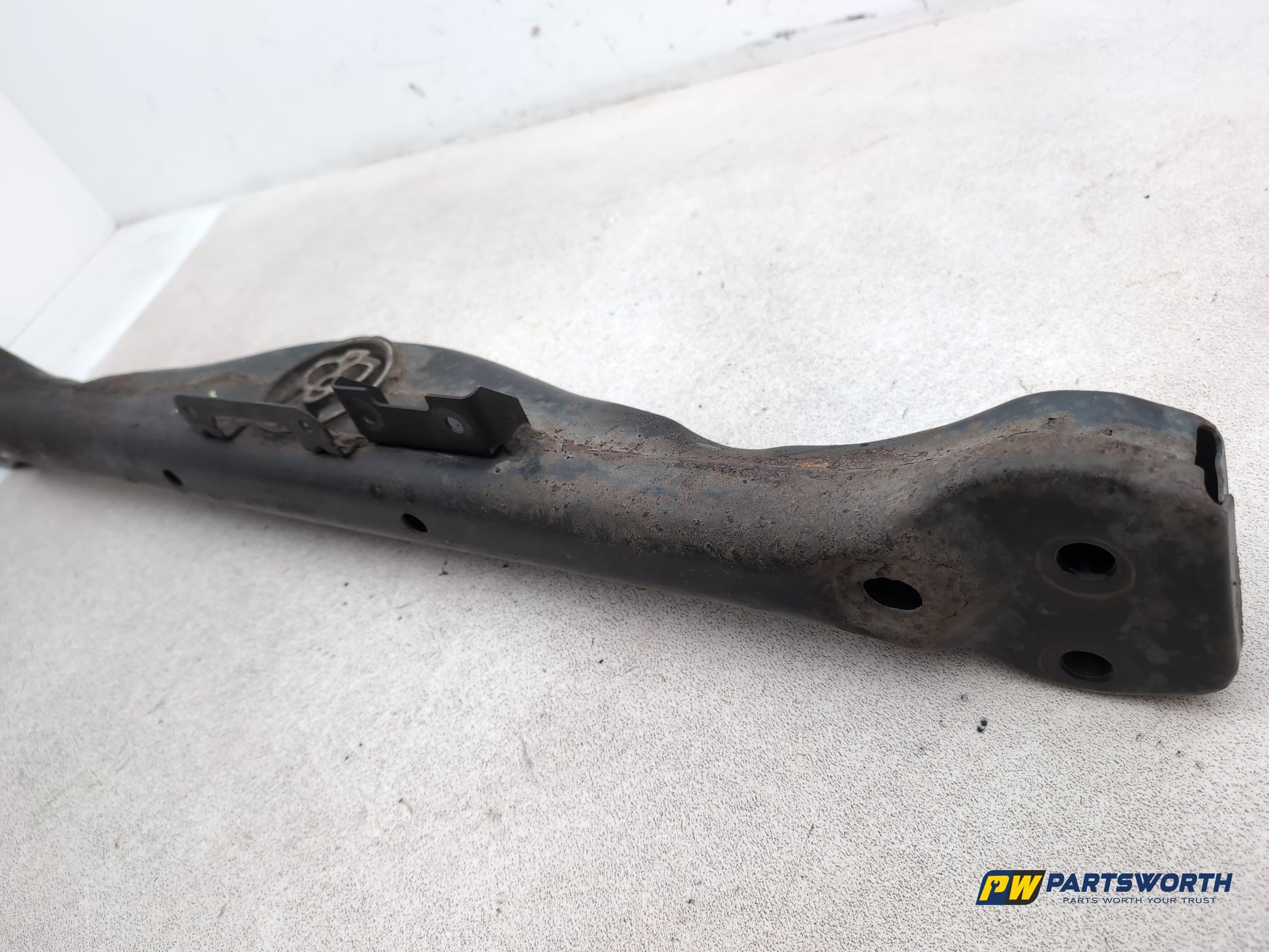 Engine Mounting Bracket 7