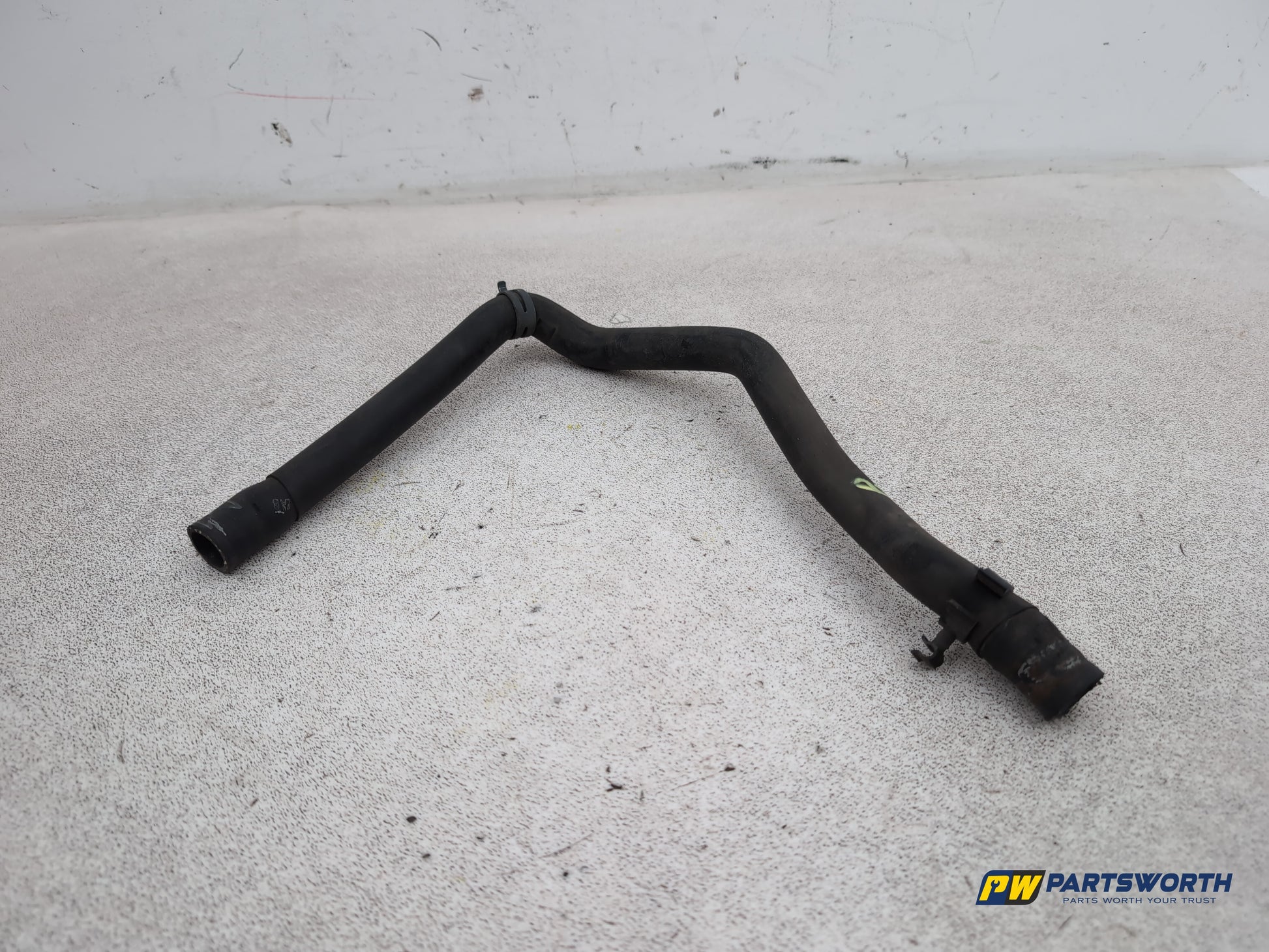 Volkswagen Touareg Altitude V6 Tdi Coolant Hose Pipe 7l6819196 2007-2009