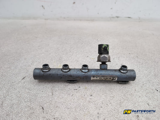 Fuel Rail 1