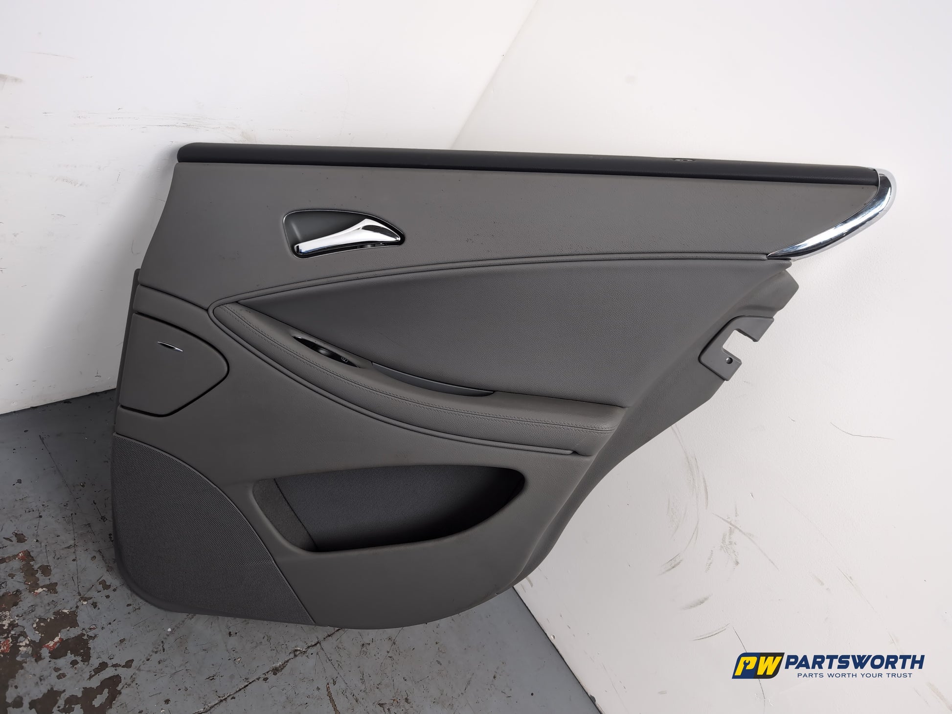 Mercedes Cls 320 Cdi Auto Rear Right Driver Side Door Card 2007-2008 - photo 3
