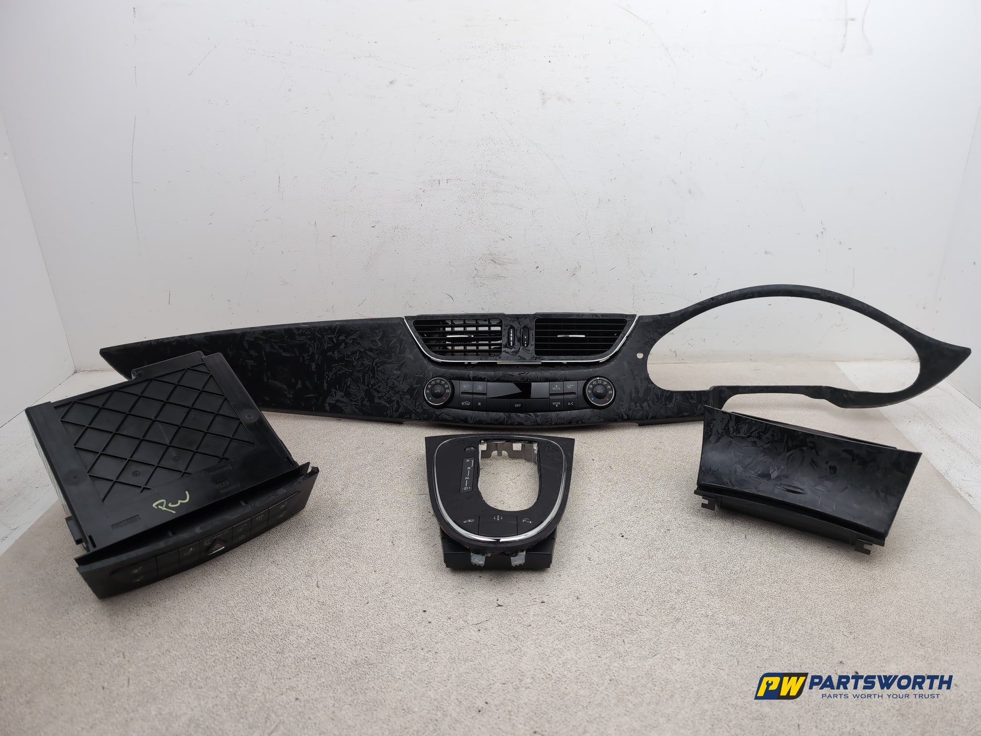 Mercedes Cls 320 Cdi Auto Dashboard Custom Made Trims 2007-2008