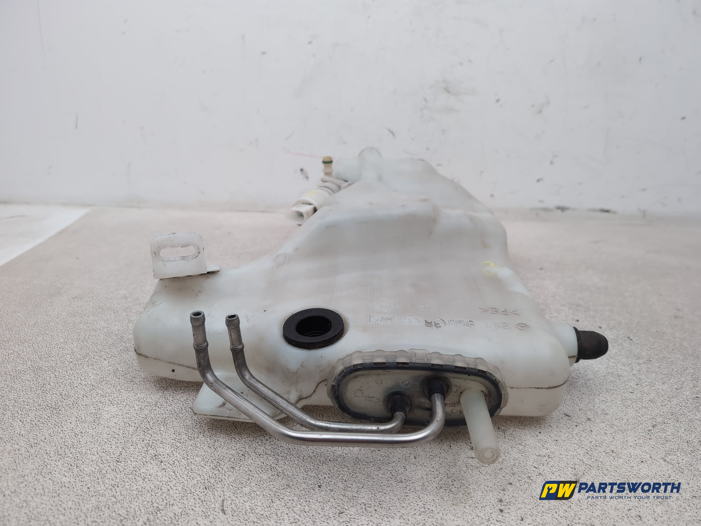 Mercedes Cls 320 Cdi Auto Washer Bottle Windscreen A2118603860 2004-2008 - photo 7