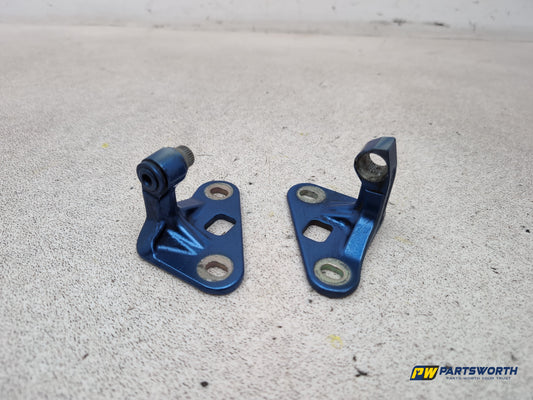 LH Front Door Hinge Pair  1