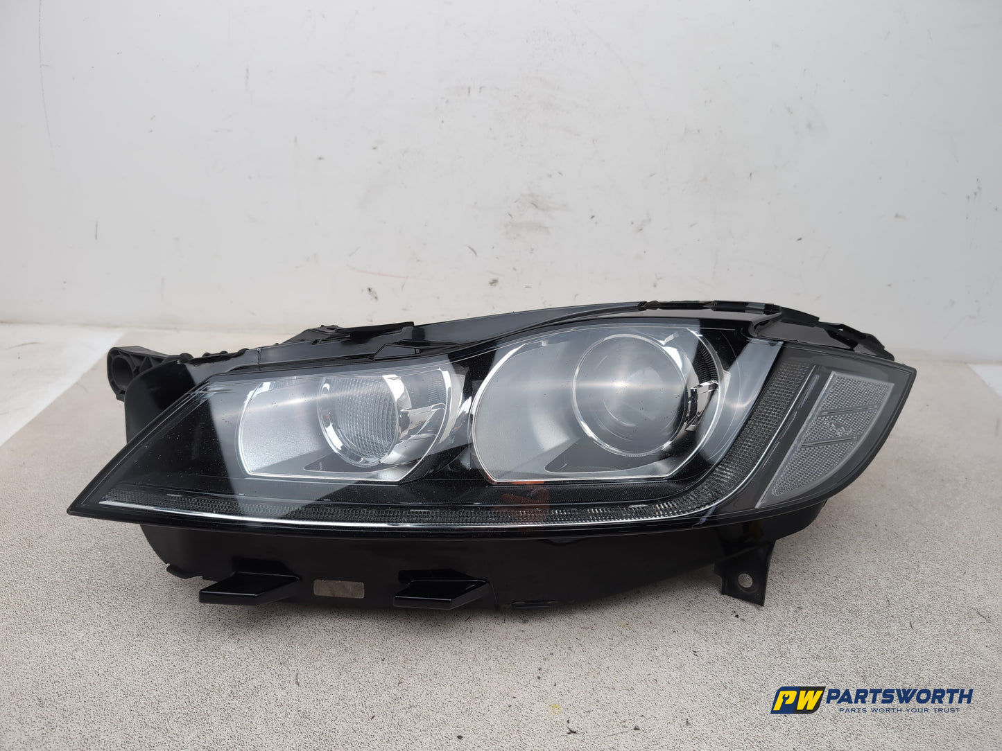 Headlamp LH 1