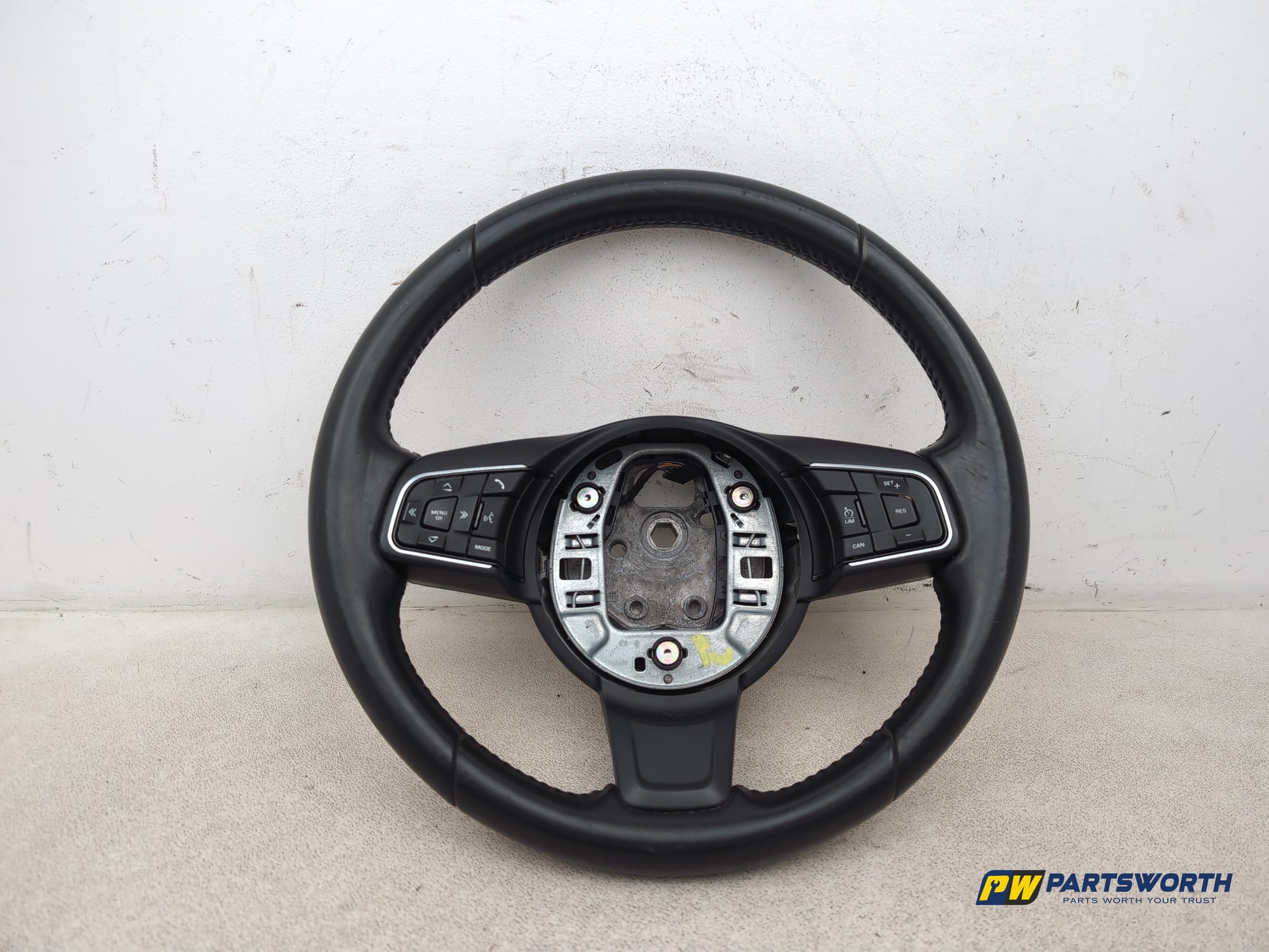 Jaguar Xf Portfolio D Multifunction Steering Wheel 308598320ad 2015-2017