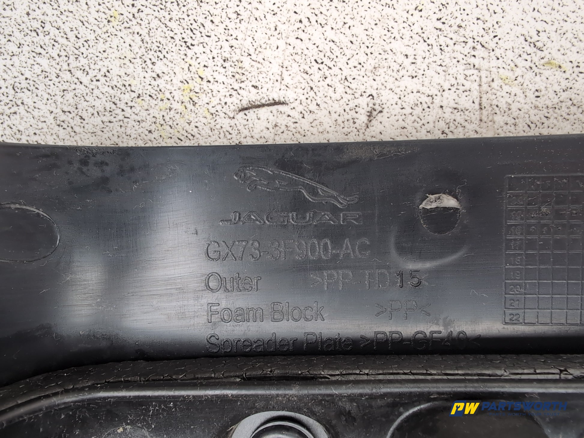 Steering Column Shroud Upper and Lower 8