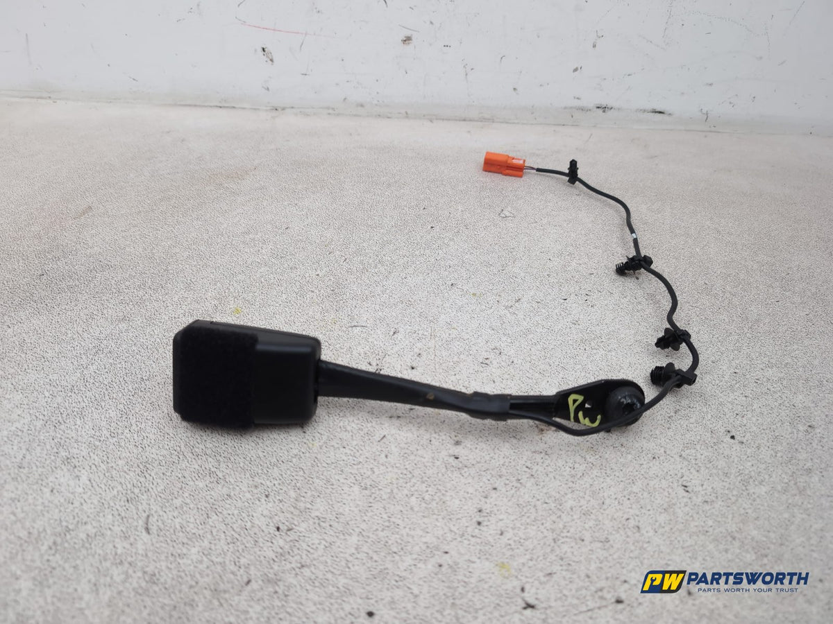 Seat Belt Front RH 1