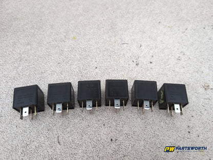 Fuse and Relay Box 1 7