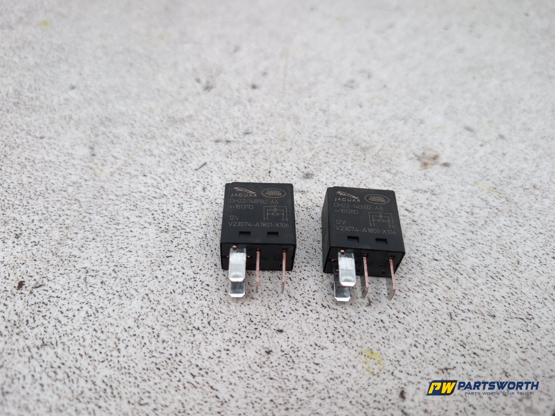 Fuse and Relay Box 1 1