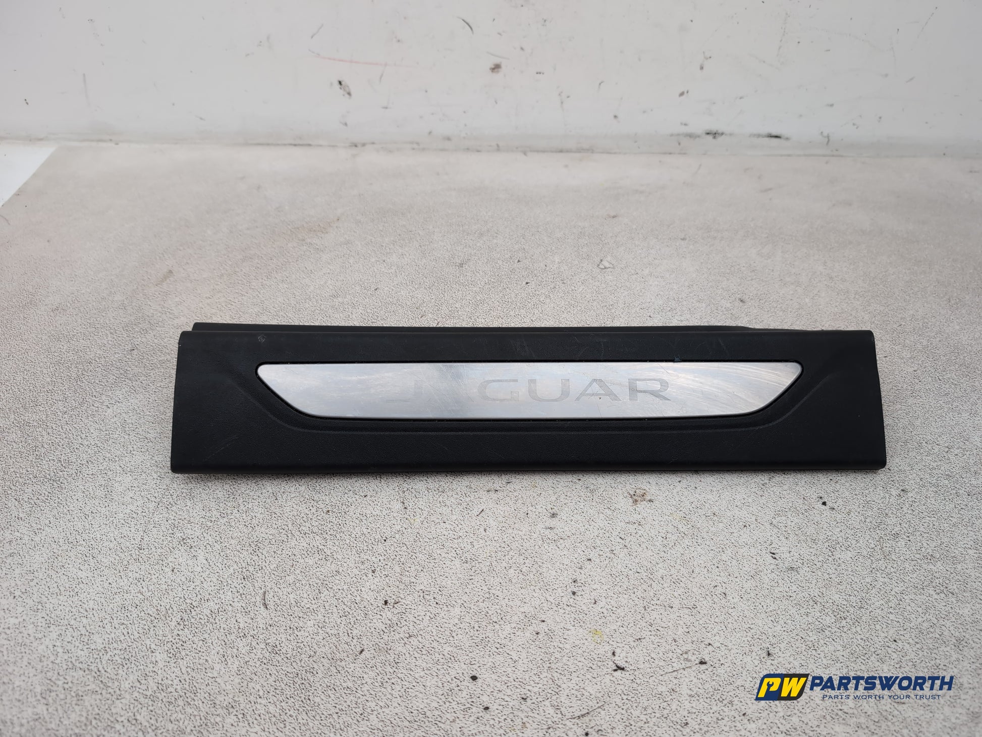 Jaguar Xf Portfolio D Passenger Front Door Step Kickplate Gx6313201bb8pvj