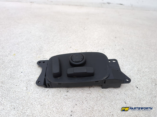 Front Seat Control Switch RH 1
