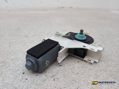 Audi A4 S Line Black Edit Tdi Quat Right Front Door Window Motor 8k0959802a - photo 7