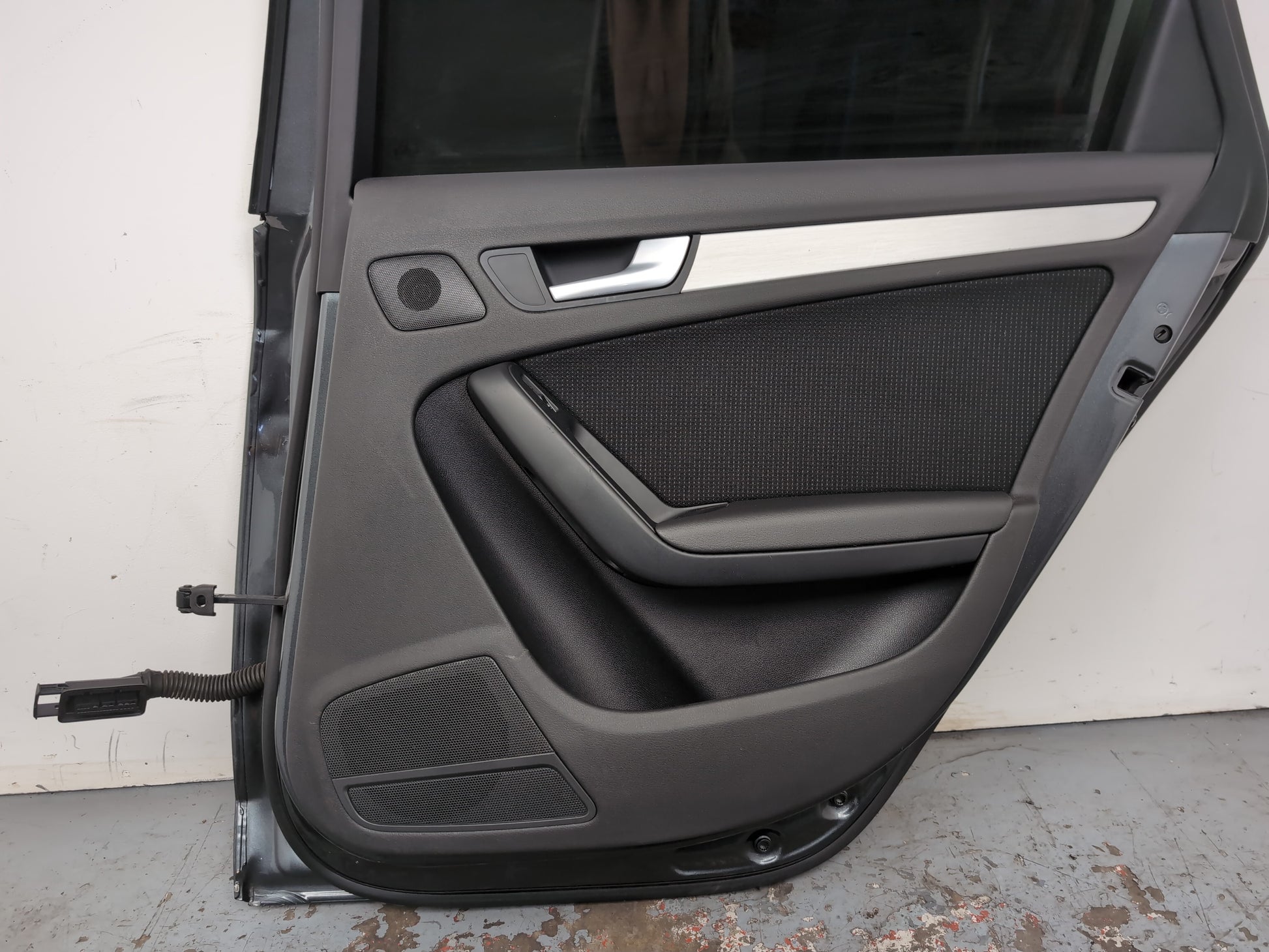 Audi A4 S Line Black Edit Tdi Quat Door Rear Rh Driver Side Metallic Grey Lz7t - photo 2