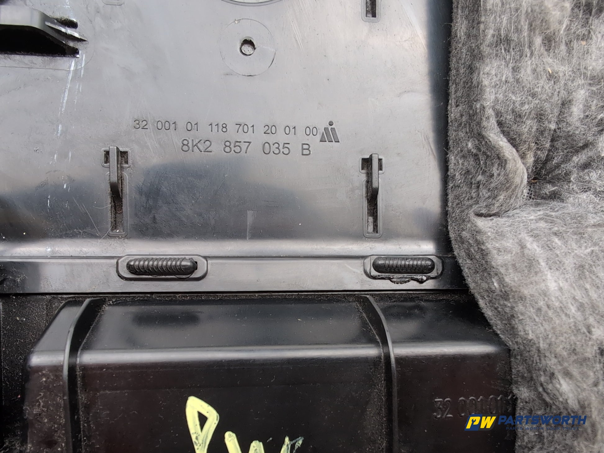 Glove Compartment Assembly 10