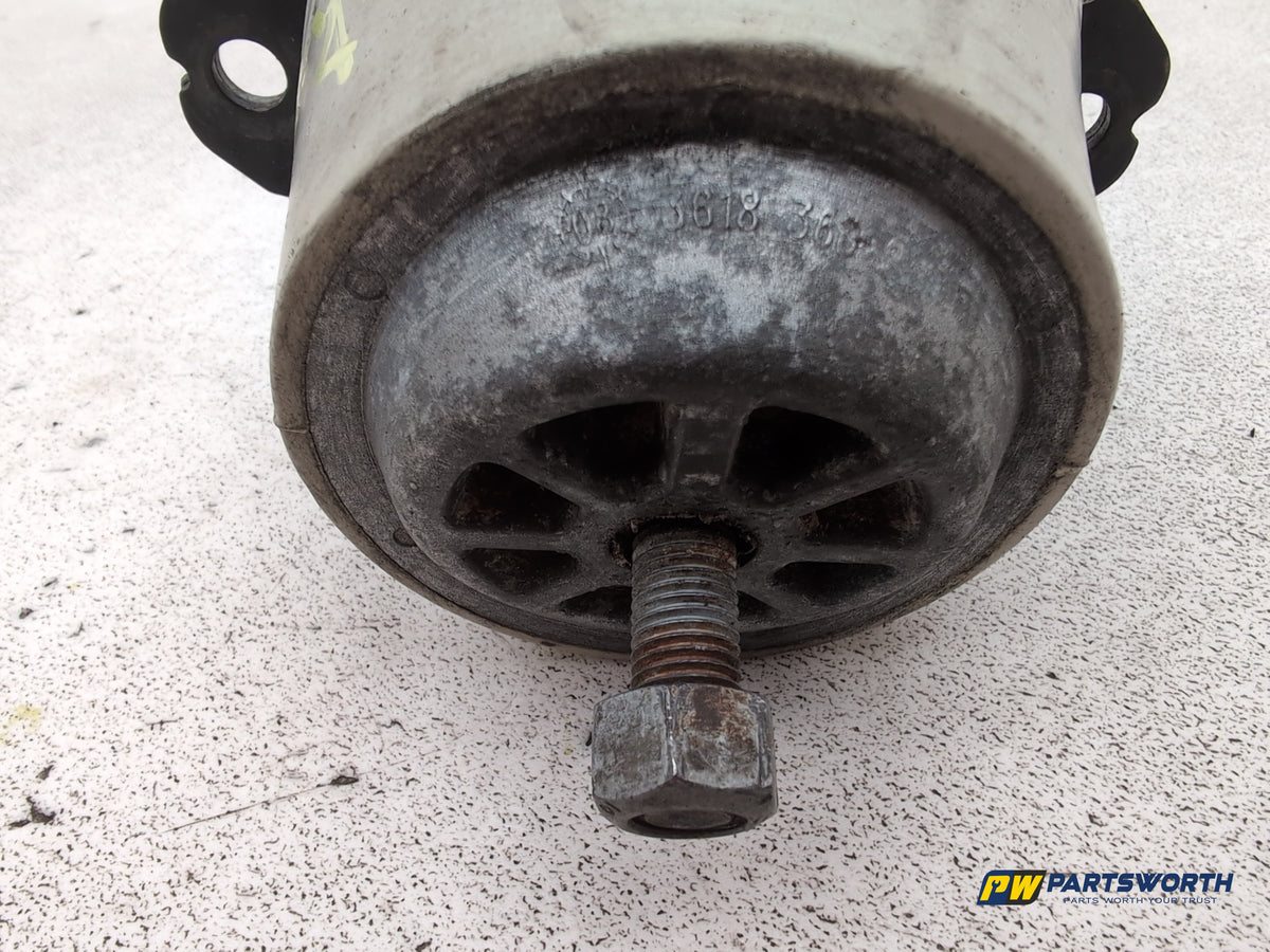 Engine Mounting RH 6