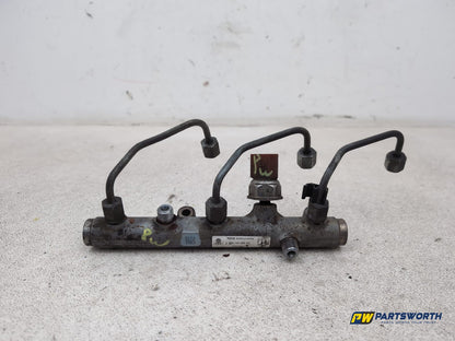 Fuel Rail 1