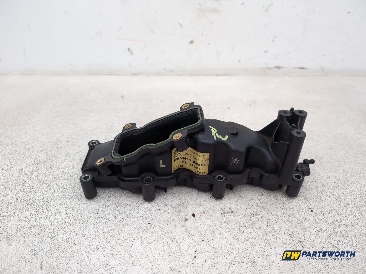 Engine Inlet Manifold 1