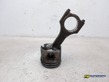 Bmw F30 F32 F33 F10 F01 F06 F15 2.0l N47d20c Engine Piston And Connecting Rod