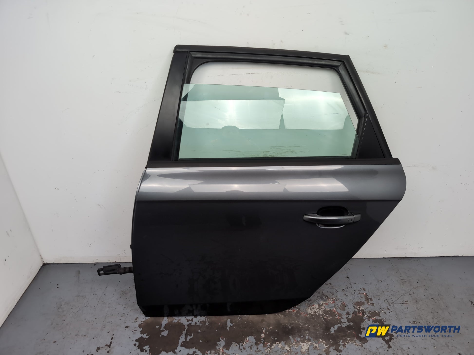 Door Rear LH 1