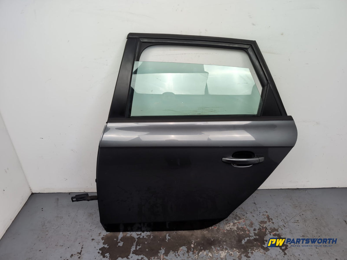 Door Rear LH 1