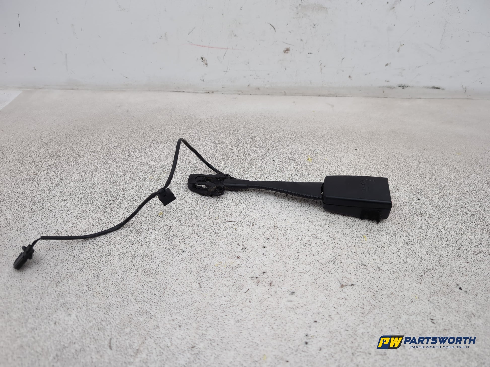 Audi A4 S Line Black Edit Tdi Quat Seat Belt Buckle Front Rh Driver Side