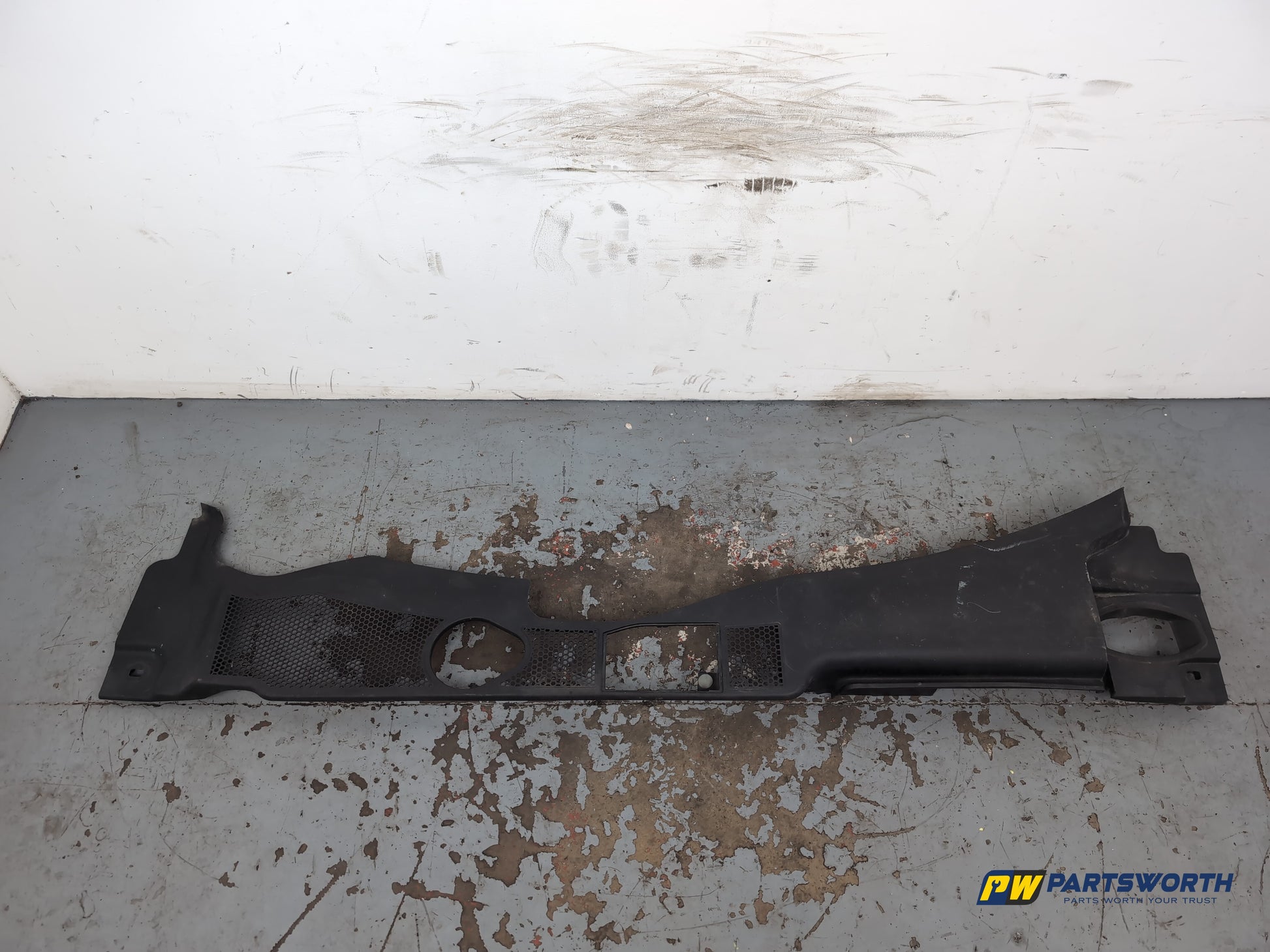 Audi A4 S Line Black Edit Tdi Quat Scuttle Panel Cover Front Windscreen