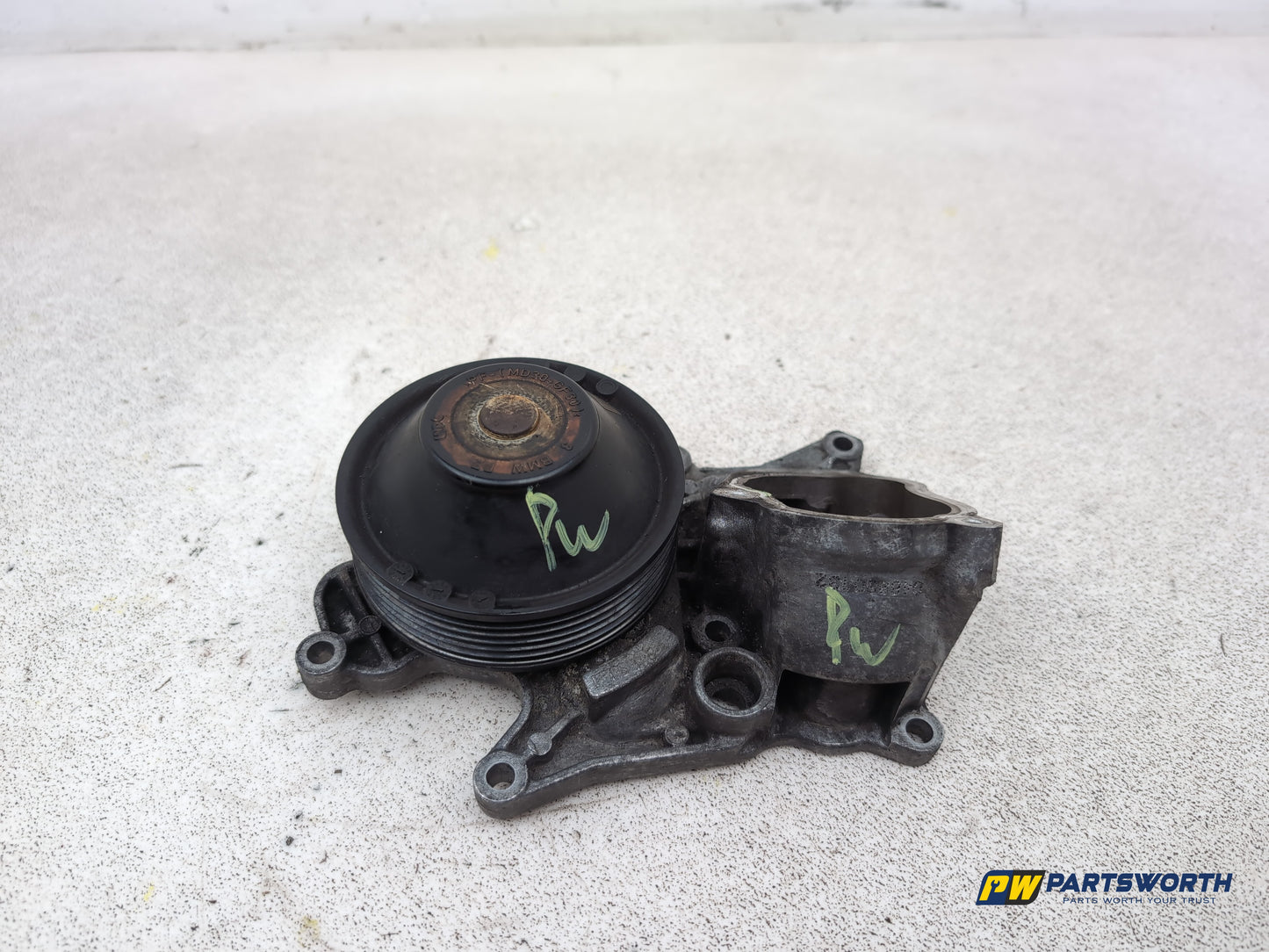 Bmw F10 F11 F20 F2 Coolant Water Pump 2013-2017
