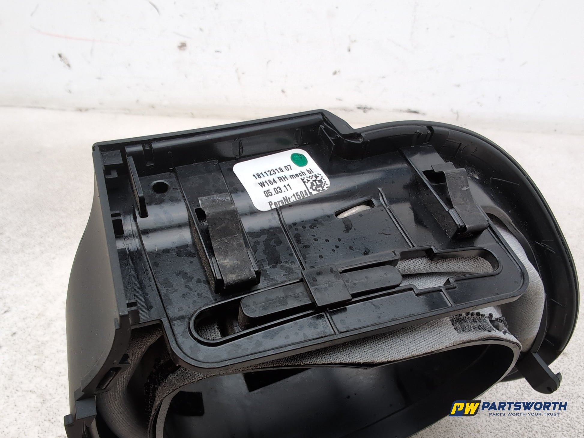 Steering Column Shroud Upper and Lower 7