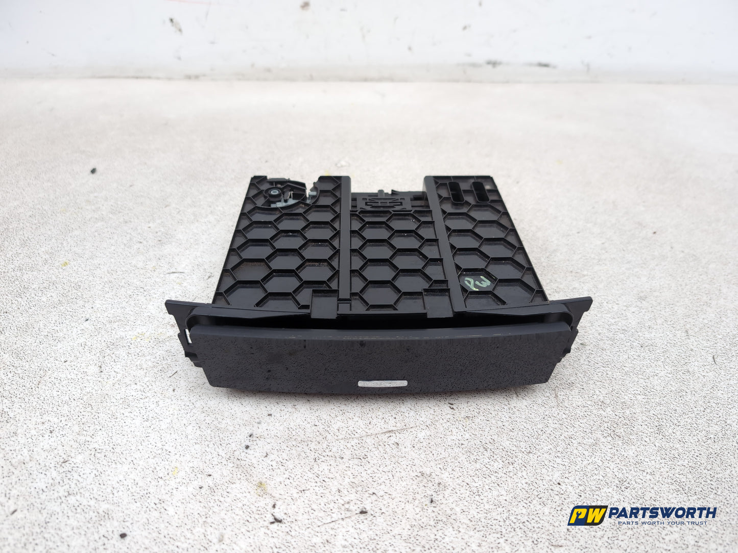 Centre Console Storage Tray 1