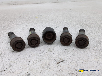 Wheel Trim 1