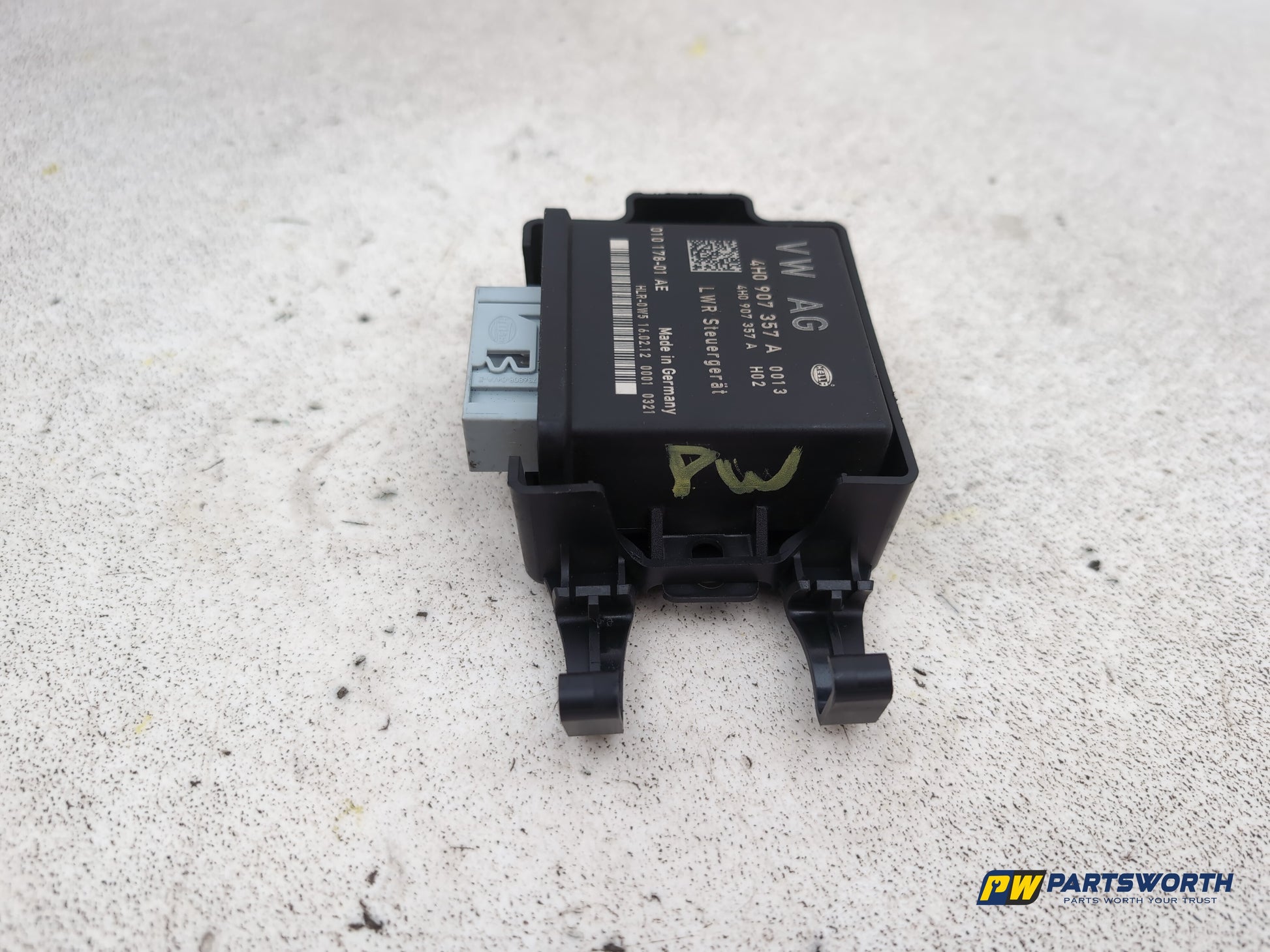 Audi A6 Se Tdi Quattro Auto Headlight Level Range Control Module Ecu 4h0907357a - photo 7