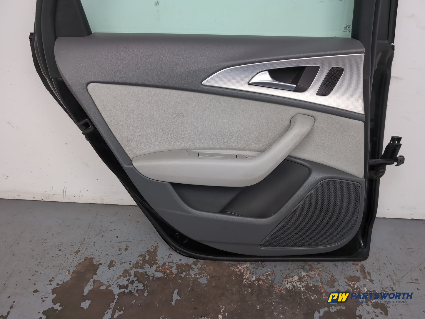 Door Rear LH 7