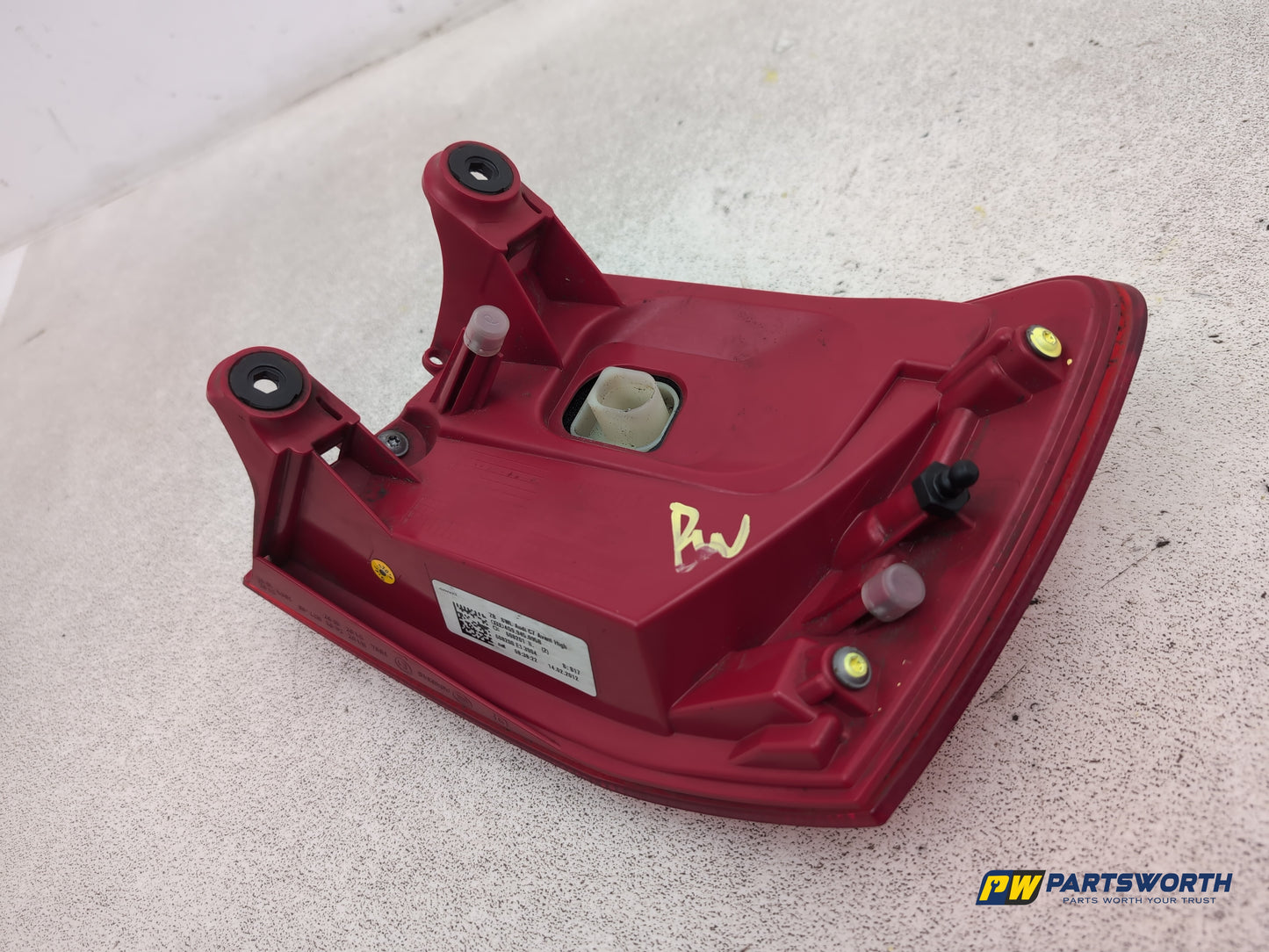 Lamp Assembly Rear LH 7