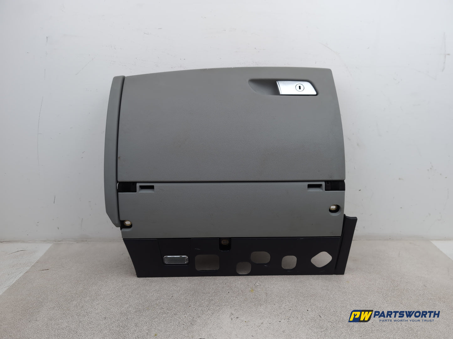 Audi A6 Se Tdi Quattro Auto Glove Compartment Assembly Grey 2011-2012
