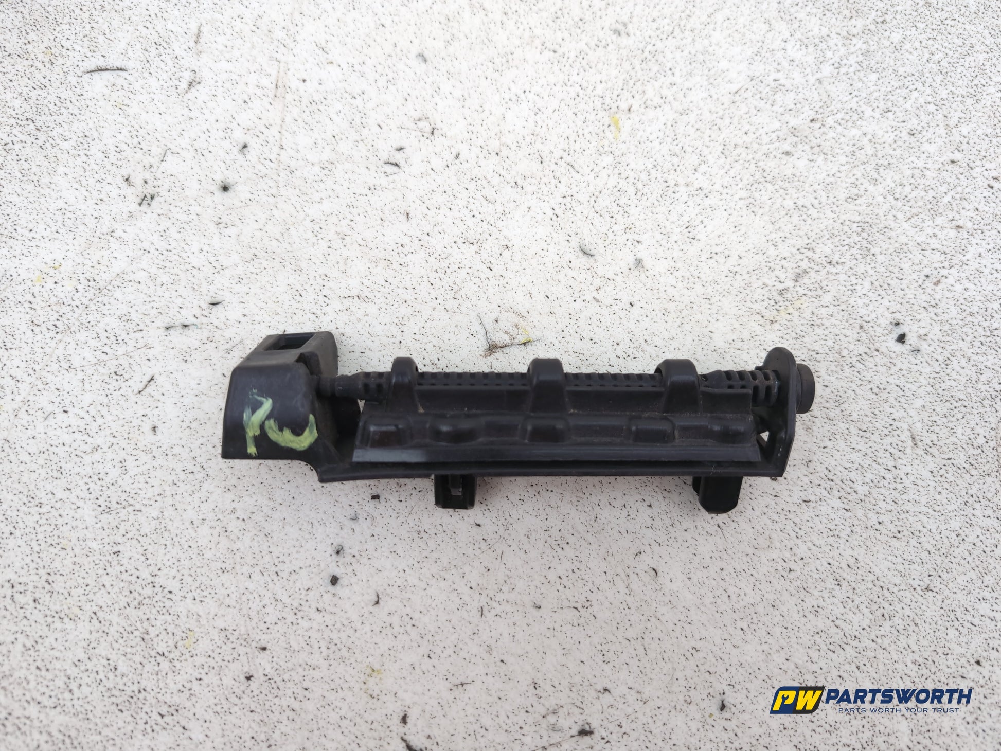 Bumper Rear Bracket RH 1