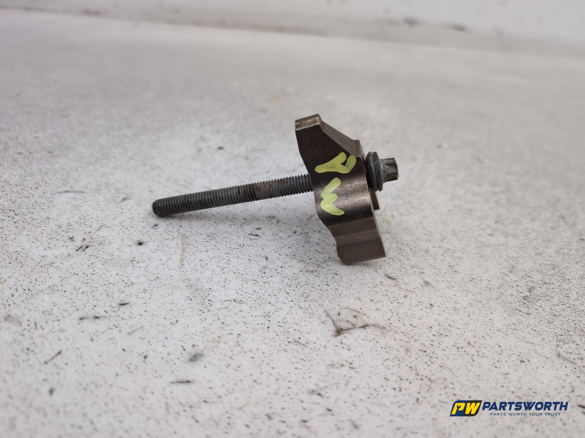 Bmw 1 3 5 Series N47 N47n N57 E90 F20 F30 F10 Fuel Injector Diesel Clamp & Bolt