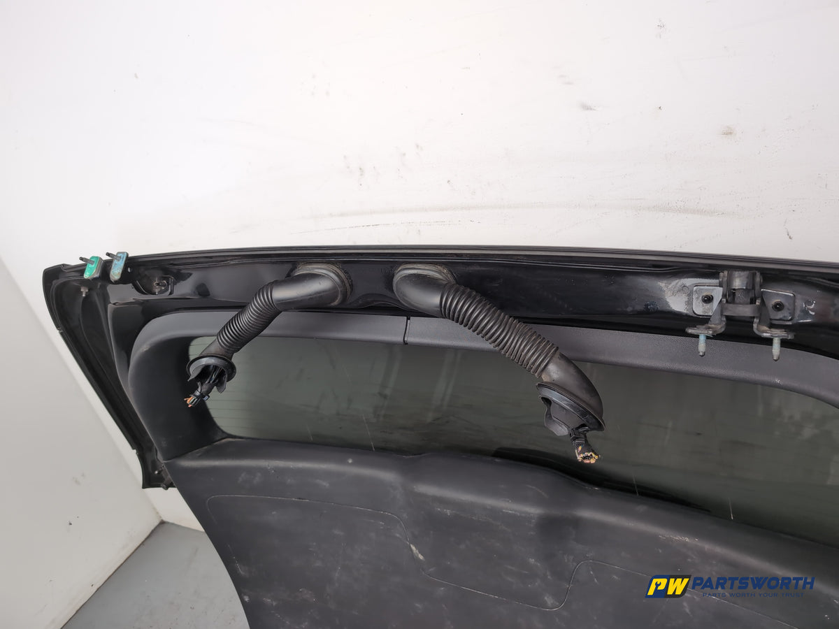Boot Lid 13