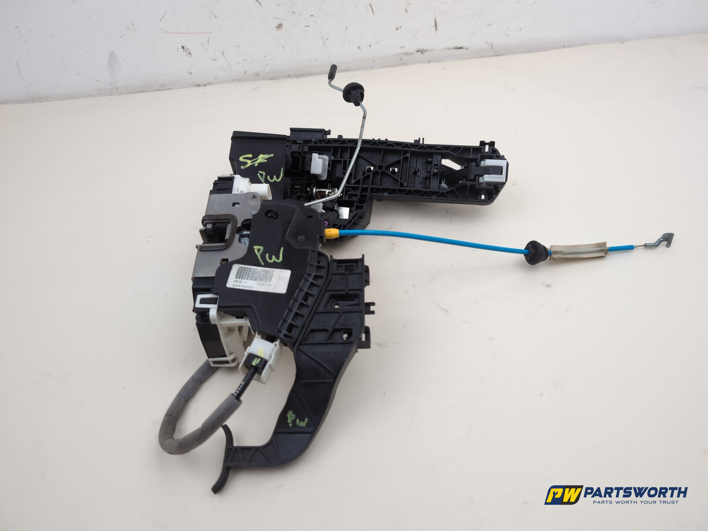 Mercedes-Benz B180 Blueefficiency Sport Complete Door Lock Mechanism Left Front - photo 7