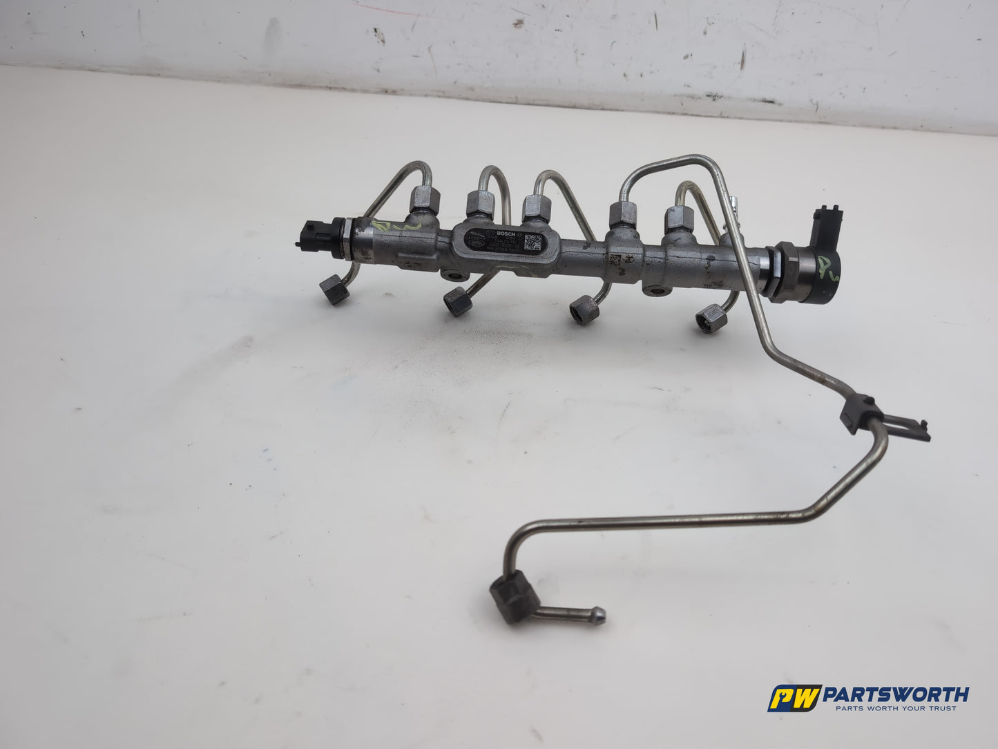 Fuel Rail 1