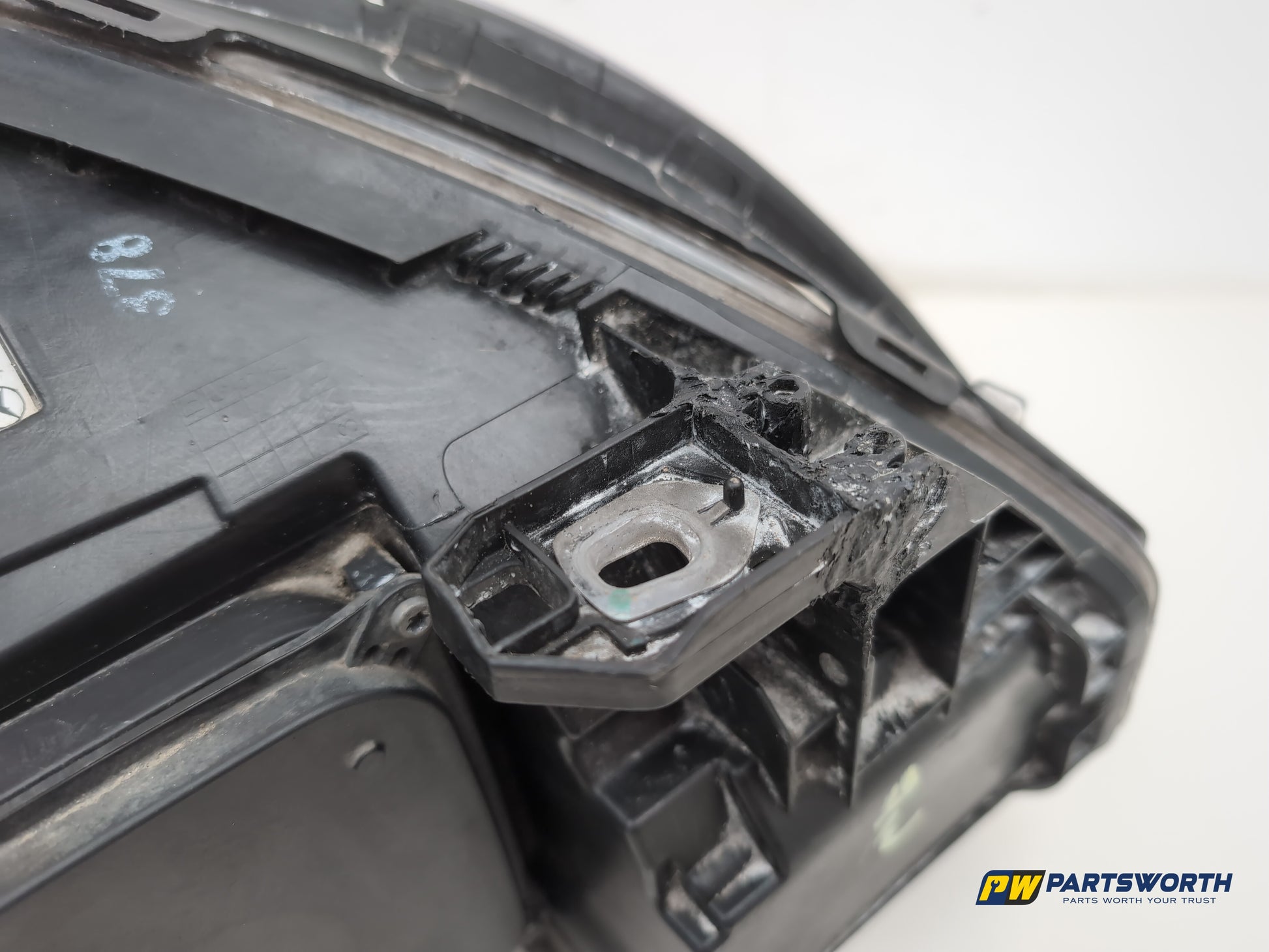 Headlamp LH 7