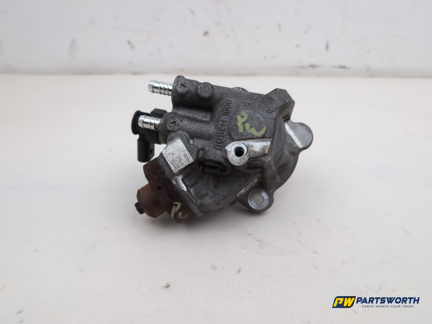 High pressure fuel pump 1