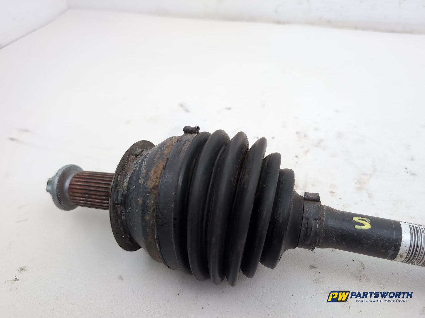 Driveshaft Front LH 6